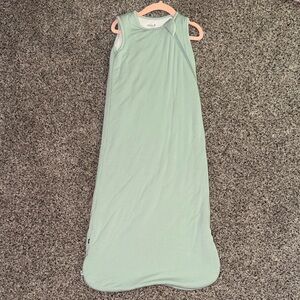 Kyte BABY Mint Green and Peach Trim Sleeveless Sleep Sack